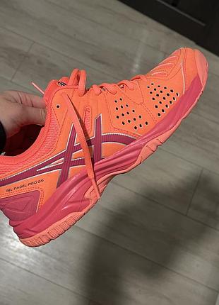 Кросівки asics