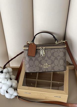 Женская сумка кросс-боди coach бежевая маленькая коач с ремешком на плечо (b)