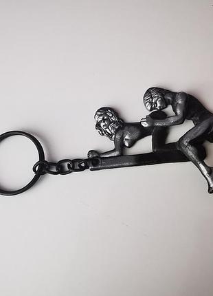 Вінтажний рухомий брелок камасутра / еротичний сувенір (металевий) 🗝️🔞
