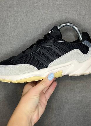Кроссовки adidas 41 р