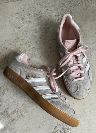 Кросівки унісекс adidas wmns gazelle indoor peach