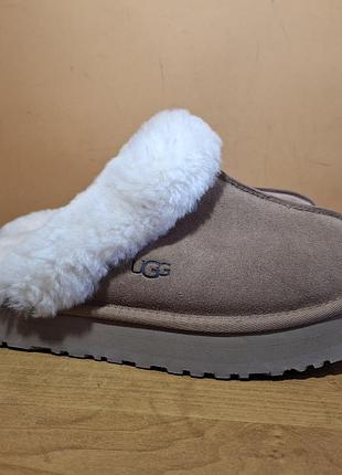 Женские фирменные шлепанцы ugg