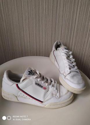 Кроссовки белые кожаные adidas 38