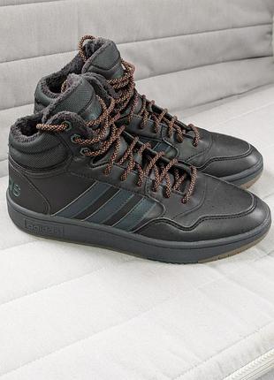 Кросівки adidas hoops  41-42 р. утеплені