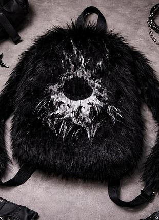 Рюкзак из эко-меха чёрный с графическим принтом, стиль darkcore, one size (10823)