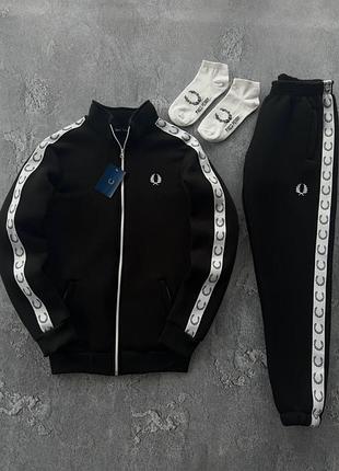 Мужской зимний костюм fred perry кофта штаны носки черный с лампасами комплект фред перри на флисе xxl (b)