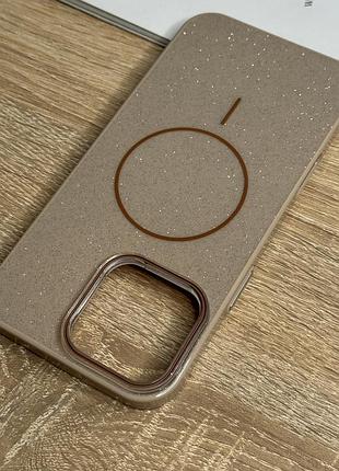 Чохол на iphone 16 pro max бежевий з блискітками з магнітом магсейф