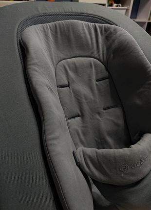 Cybex lemo 3