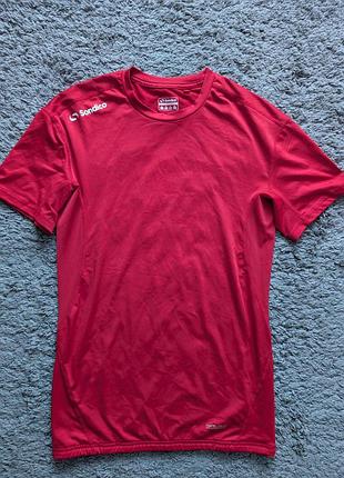 Компрессионная футболка sondico, size xl(подойдет на l), состояние идеальное, подмышки 48 длина 72 хорошо тянется