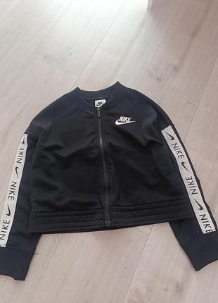 Кофта от nike размер s (128-137см)