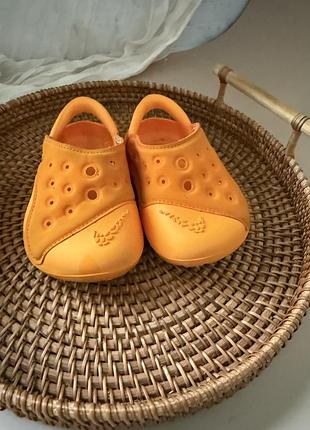 Дитячі сандалі/аквашузи nike (розмір 19.5 / 4c, устілка 10 см)