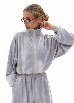 Костюм женский из плюшевого велюра 10