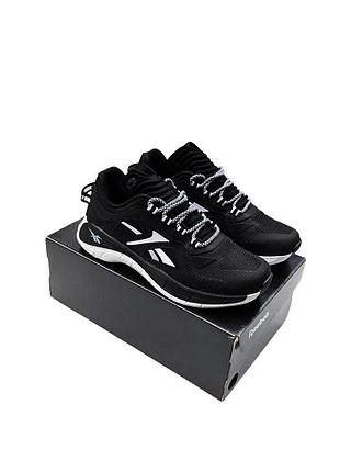 Чоловічі кросівки reebok zig edge чорні з білим