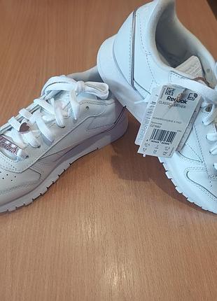 Новые женские белые кроссовки reebok classic leather g55153, 37.5 размер, 1800 грн