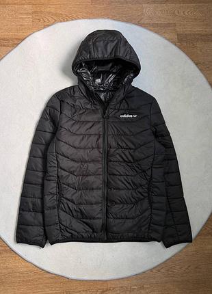 Куртка adidas демисезон