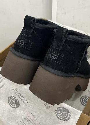 Продам нові уггі 6