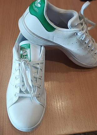 Новые кроссовки adidas stan smith 37размер( стелька 24 см) 900 грн