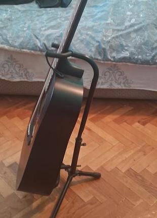 Гитара cort ad810 акустическая: 
новая гитара, не использованная, в комплекте чехол, подставка, цвет - черный, 2