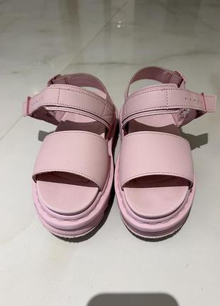 Босоніжки dr. martens 3