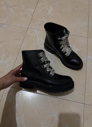 Чоботи zara 37