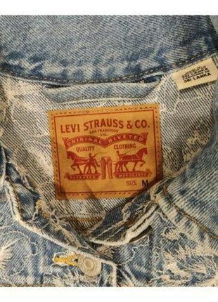 Джинсова куртка від levi's 8
