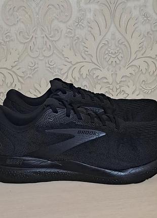 Чоловічі бігові кросівки  brooks