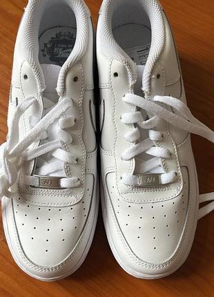 Кросівки шкіра 39 розмір nike air force i