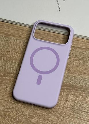 Силіконовий чохол на iphone 17 pro max з magsafe, світлий фіолетовий матовий з м’якою підкладкою silicone case