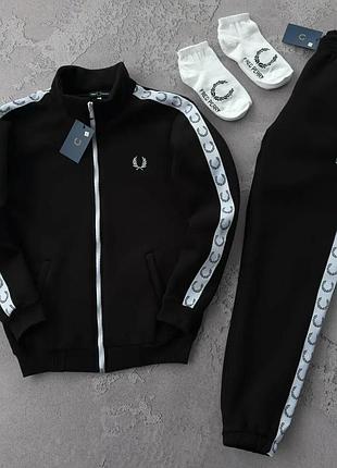 Мужской зимний костюм fred perry кофта + штаны + носки черный с лампасами комплект фред перри на флисе xxl