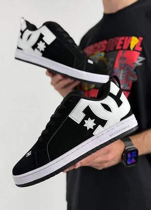 Чоловічі кросівки dc shoes court graffik m black white