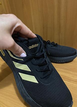 Кроссавки adidas оригинал 6