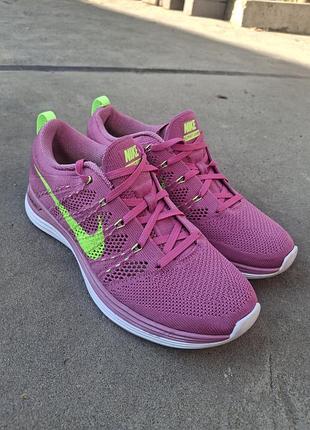 Кросівки nike
