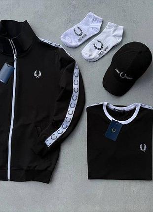 Мужской костюм fred perry 5в1 черный с лампасами комплект фред перри кофта штаны футболка кепка носки m (b)