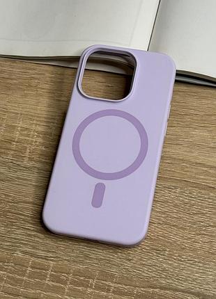 Силіконовий чохол на iphone 14 pro з magsafe, світлий фіолетовий матовий з м’якою підкладкою silicone case