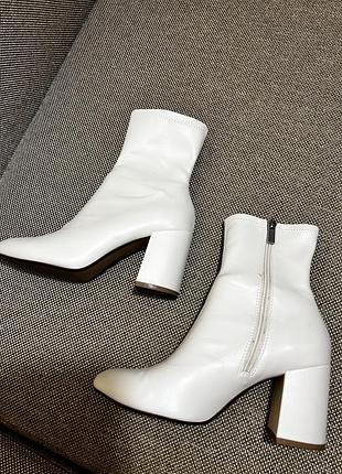 Черевики bershka 2