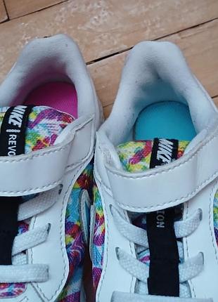 Nike revolution 5
