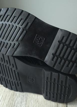 Шкіряні черевики dr. martens 1460 j 8