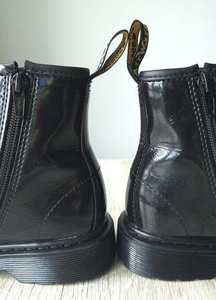 Шкіряні черевики dr. martens 1460 j 7