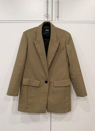 Подовжений однобортний блейзер zara