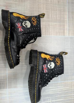 Ботинки dr. martens, размер 39 3