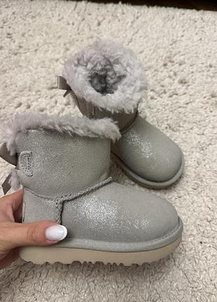 Дитячі угги ugg розмір 23.5 дитяче зимове взуття