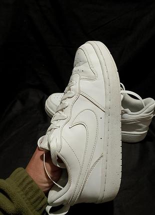 Nike court borough low 2