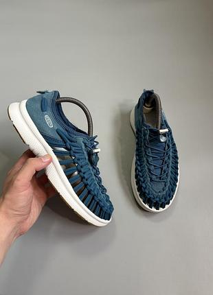 Сандалии keen uneek 40(25см) teva ecco offroad