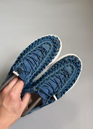 Сандалии keen uneek 40(25см) teva ecco offroad 5