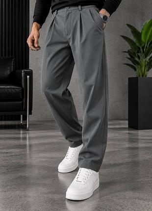 Сірі штани зі складками wide leg