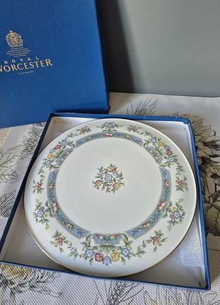 Порцелянова тортовниця royal worcester