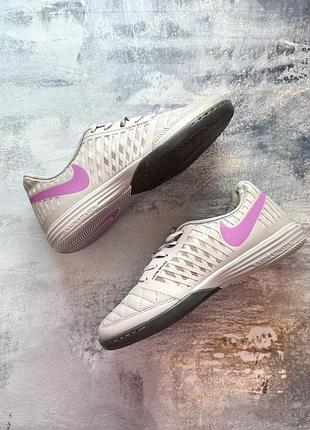 Футзалки (бампы) для подростков и взрослых nike lunar gato