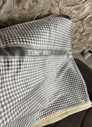 Велюровое покрывало полуторное 150×220 теплое с фирменным дизайном