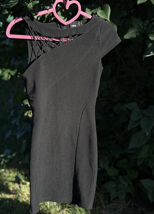 Сукня asos xs бандажна