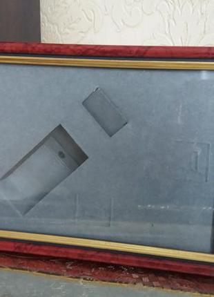 Коричневая золотая фоторамка под стеклом 15х20 см.2 фото